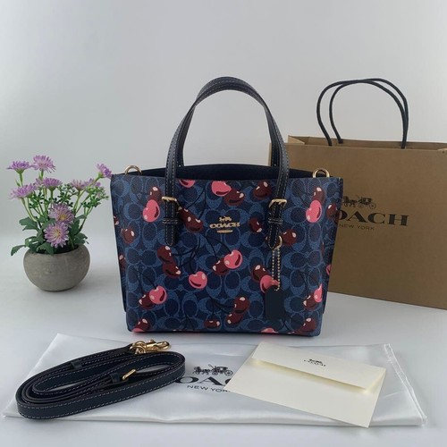 Borsa a tracolla Coach CZ772 ciliegia 2 vie blu navy nero oro prezzo premium