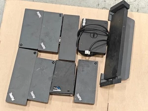 Lot of 10 Non-Working ThinkPad & Dell Docking Stations, As-Is - Afbeelding 1 van 5