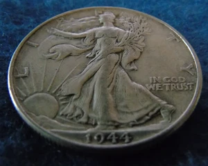 1944P 1944 P Walking Liberty 90% Medio dólar de plata 50C centavo cincuenta 1/2 EF? XF? - Imagen 1 de 6