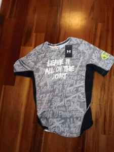 UNDER ARMOUR MEN'S HEATGEAR GRAY BLACK T-SHIRT COMPPRESSION POLYESTER XL $35 NWT - Picture 1 of 9