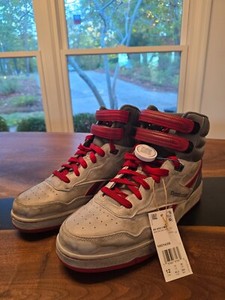 Size 12 - Reebok Alien Romulus x BB4000 2 Mid Weyland-Yutani