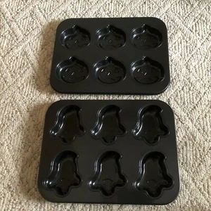 Halloween Muffin Cupcake Pans Ghost Pumpkin Set LTD New Open Box So Cute READ - Picture 1 of 12