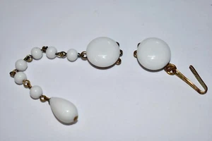 VINTAGE1 CHIUSURA A CATENA CON PERLINE IN VETRO BIANCO * ENTRAMBI I LATI * 4 pollici * 3 fili - Foto 1 di 2