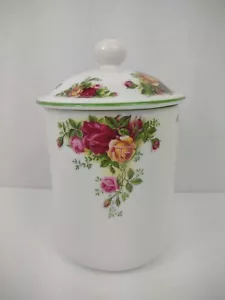 Old Country Roses Royal Albert Canister 7 3/4" Tall w lid vintage 1998 ceramic - Picture 1 of 9