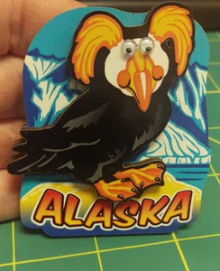 Alaska Magnet - gehörnter Papageientaucher mit Googly Eyes - 2-lagiger Magnet - Holz - Bild 1 von 3