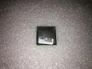 Processore SL6A2 Intel Celeron 1.80GHz 400MHz FSB 128KB L2 Socket PPGA478 - Foto 1 di 1