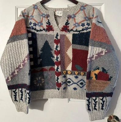 THE EAGLE’S EYE Med 90s 100% Shetland Wool Hand Knit Patchwork Pine Tree V Neck - Image 1 of 4