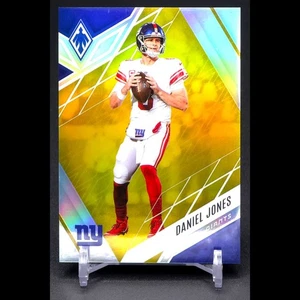 DANIEL JONES 2022 Panini Phoenix #95 Yellow /75 New York Giants - Picture 1 of 3