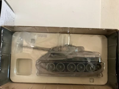 CORGI KOREA WAR 1/50 T34/85 North Korean - Immagine 1 di 2