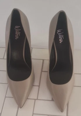 Pre-loved Wittner Ultimo Gris Plomo Napa Cuero Tacones Damas 38 Foto 1 de 4
