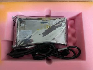 Quantum LSC33-APWR-001A Alimentatore scalare I3, P/N 9-04510-02 - Foto 1 di 7