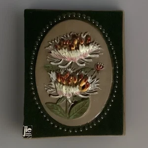 Vintage #881 JIE Aimo Nietosvuori Sweden Ceramic Wall Plaque Honeysuckle Flower - Picture 1 of 2