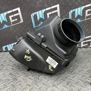 Conjunto de carcasa de admisión de aire delantera derecha OEM BMW M5 F90 2018-2023 7852379 - Imagen 1 de 11