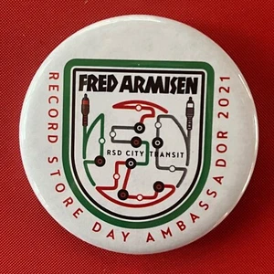 promo FRED ARMISEN pin button 2" - RECORD STORE DAY AMBASSADOR 2021 RSD - NEW - Picture 1 of 3