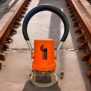 Conrail Starlite 222 Railroad Orange Lantern Lamp - Picture 1 of 8