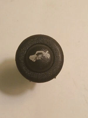 2001-2005 DODGE STRATUS CHRYSLER SEBRING INTERRUPTOR DE LIBERAÇÃO DE PORTA-MALAS - Imagem 1 de 3