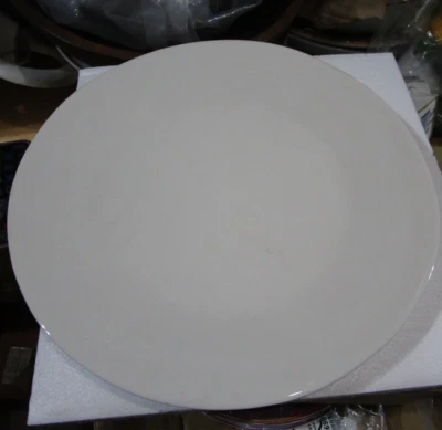 6 platos redondos Pottery Barn Great cupé 11" nuevos en caja Foto 1 de 4