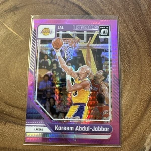 Óptica Panini Donruss 2024-25 - Leyendas Kareem Abdul-Jabbar #228 Rosa Hyper Prizm - Imagen 1 de 2