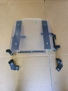Bandeja Permobil M3 con montaje para silla de ruedas eléctrica 13" de ancho x 13,75" de profundidad. - Imagen 1 de 6
