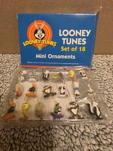 Looney Tunes Figures Mini Ornaments Warner Bros Set of 18 - Picture 1 of 11