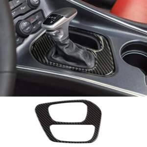 Cubierta del panel de cambio de marchas de la consola central de fibra de carbono para Dodge Challenger 2015-22 - Imagen 1 de 9