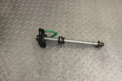 Kawasaki Ninja 250R Ex250J 2010 eje trasero llanta trasera eje perno pivote Foto 1 de 4