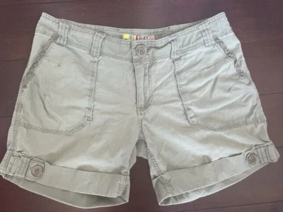 Juniors SZ 11 Roxy Green  Cargo Shorts Lace Trim Casual - Image 1 of 4