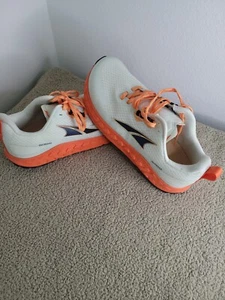 NEW Altra Outroad Trail Men's 9.5 M Tan Running Shoes Sneakers AL0A7R6N108 S177 - Picture 1 of 8