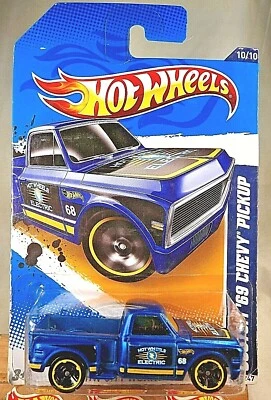 Camioneta Chevy Hot Wheels #140 HW City Works 2012 10/10 personalizada '69 azul con MC5 Sp Foto 1 de 4