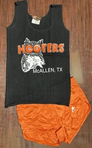 Hooters Uniform Set Top Xsmall und Shorts 2xs - Bild 1 von 2
