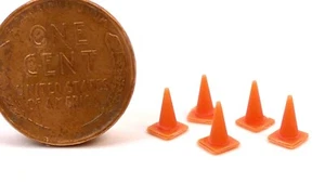 USA Made - N Scale Traffic Cones - 5 Pack 1600661 - Picture 1 of 3