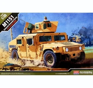 Academy 1/35 M1151 Enhanced Armament Car Car Model kit en plastique #13415 - Photo 1/4