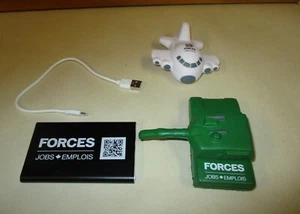 CANADIAN FORCES Airplane & Army Tank Squeeze Toy & Power Backup Collectables Lot - Imagen 1 de 14