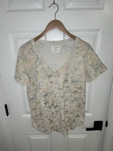 ANTHROPOLOGIE SOL  ANGELES Gold Foil Floral Short Sleeve T Shirt Top Size Small - Picture 1 of 3