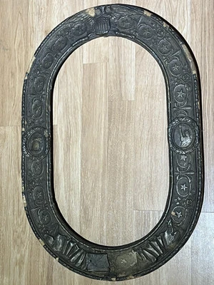 ANTIGUIDADE Patriótica Oval Vintage QUADRO 25x17 Estátua da Liberdade Sino Águia Federal - Imagem 1 de 4