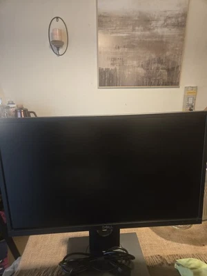 Dell P2217H 22 inch 16:9 1080p 60hz IPS LED Monitor Vertical/Horizontal Viewing  - Image 1 of 4