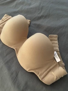 Victoria's Secret Nude Strapless Lightly padded Strapless Bra - 32C - Picture 1 of 11