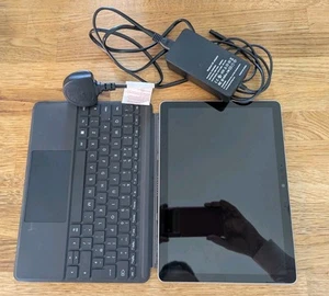 Microsoft Surface Go 2 - Pentium 4GB RAM 64GB SSD, with UK keyboard - Picture 1 of 4