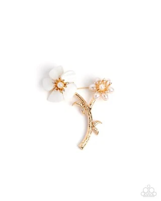 Paparazzi Blooming Boutonniere - Ouro - Concha Branca - Strass - Pérola - Broche - Imagem 1 de 3