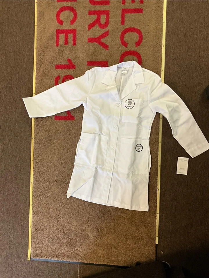 Medical White Lab Coats Uniform For Women Lab Coat Long Sleeve Jacket - Image 1 of 1