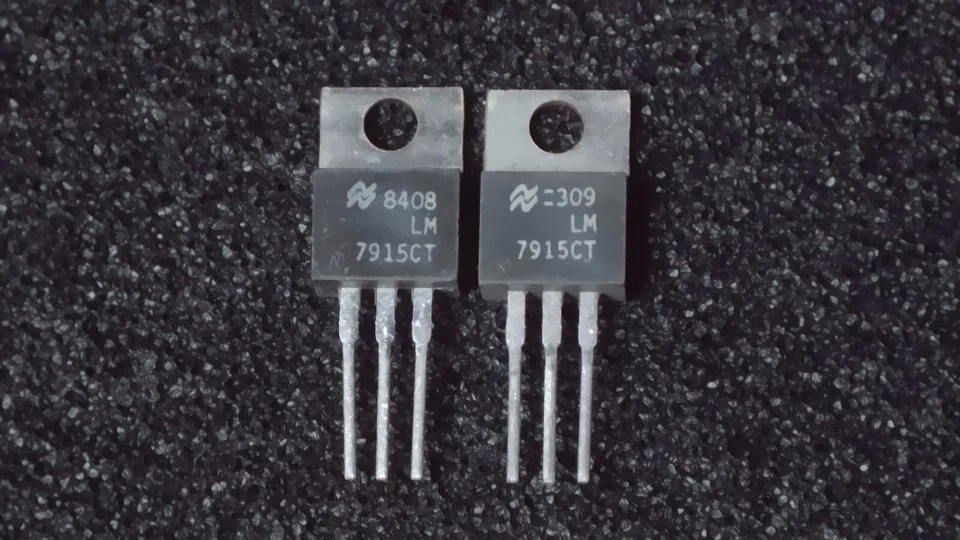 Quantity 2 - National Semiconductor LM7915CT Negative Voltage Regulator TO220