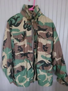 US Military Issued M65 VTG Cold Weather Camo Field Coat Inner Lining & Hood - Imagen 1 de 13