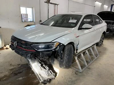 Used Fuse Box Engine fits: 2021 Volkswagen Jetta gli  Grade A - Image 1 of 4
