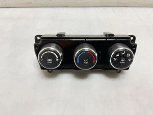 Jeep JK Wrangler Temperature Control w AC P68197433AB w Hardtop 2014-2017 003417 - Picture 1 of 5