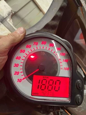 2007 Arctic Cat M8 Speedometer Gauge Tach M1000 Crossfire 0620-304 4237miles M6 - Image 1 of 4