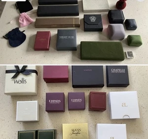 VINTAGE & MODERN EMPTY JEWELLERY JEWELLERS DISPLAY BOXES CASES JOB LOT - CRAFTS - Picture 1 of 9