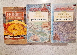 2x Lord of the Rings Books + The Hobbit JRR Tolkien Small Paperbacks, Unwin 80s - Picture 1 of 6