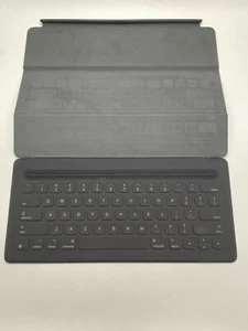 Apple Smart Keyboard for iPad Pro 1st or 2nd Gen 12.9" A1636 MJYR2LL/A Free S/H - Picture 1 of 4