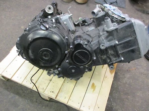 Bloque motor embrague motor Suzuki GSX S 1000 F WDG0 8200 Km. AR1F4 A767 - Imagen 1 de 5