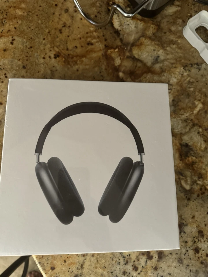 Apple (MGYH3AM/A) AirPods Pro Max Headphones - Midnight